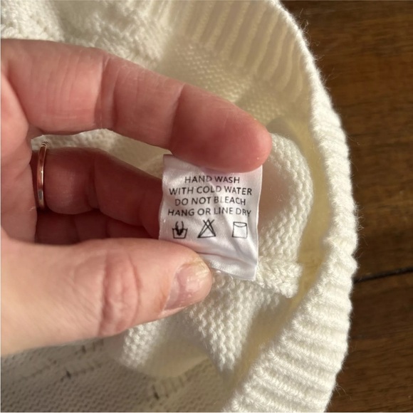 Andree by the Unit Small Ivory Spagetti Strap Tank Sweater Knit - Picture 12 of 12